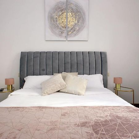 Domus Lou Elegante Appartamento In Trastevere Roma Экстерьер фото