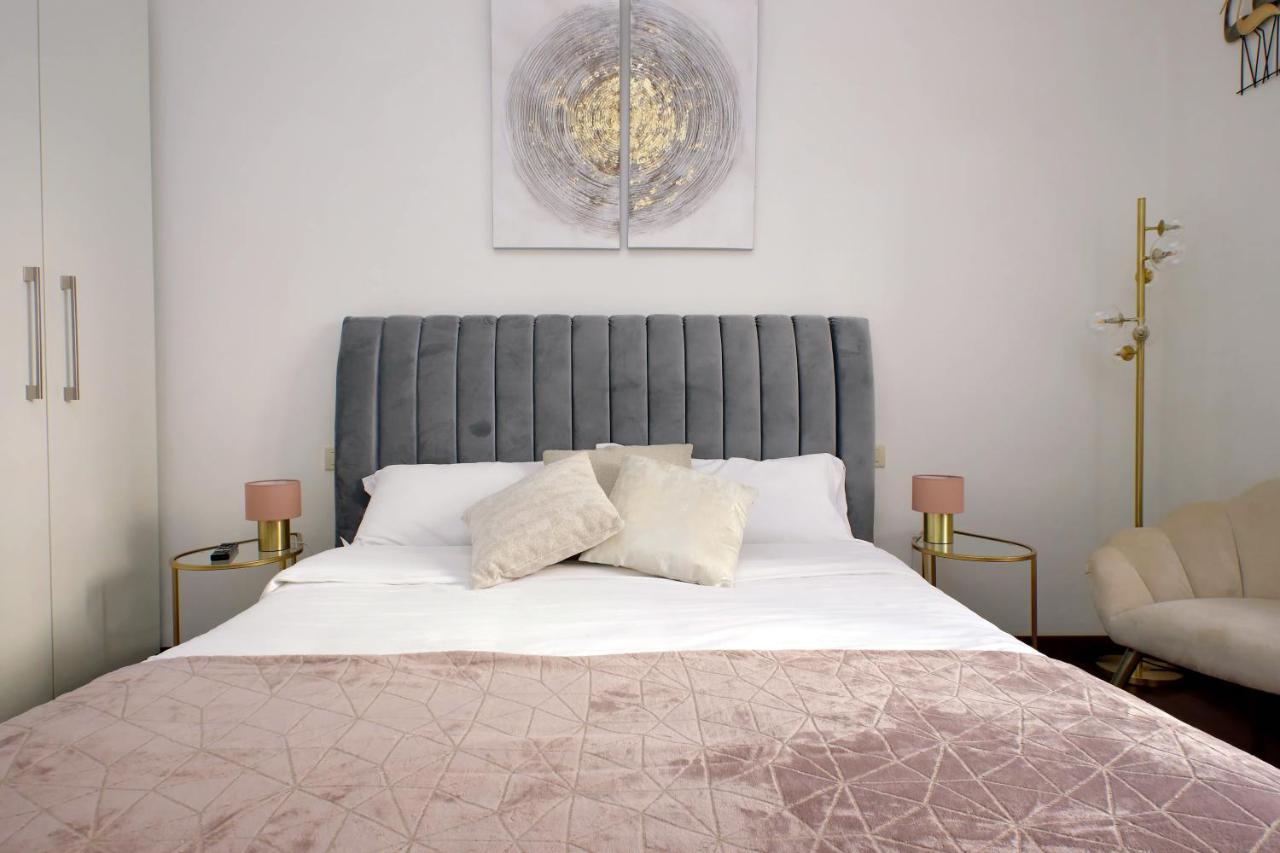 Domus Lou Elegante Appartamento In Trastevere Roma Экстерьер фото